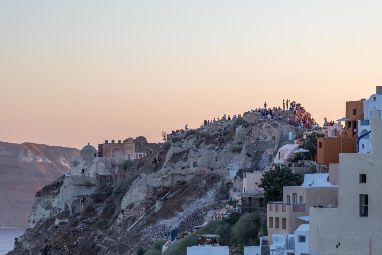 Namaste Suites By Oias Local Cavehouses Dış mekan fotoğraf